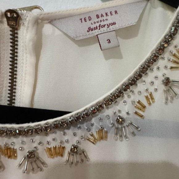 Ted Baker Dress Pleated Embellished 20s Deco Inspired - Picture 8 of 8